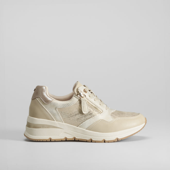 Sneaker cuΓ±a oro COMFEET