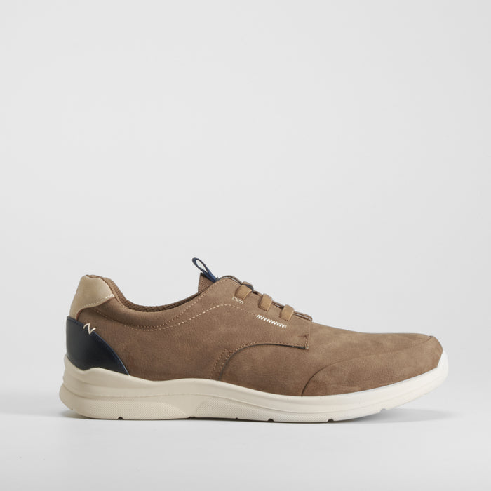 Zapatilla casual double fit marrΓ³n COMFEET