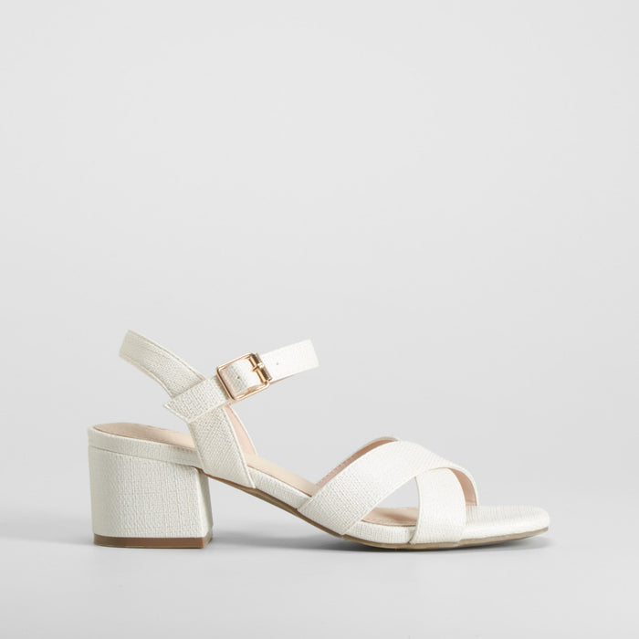 Sandalia tacΓ³n cruzada blanco COMFEET