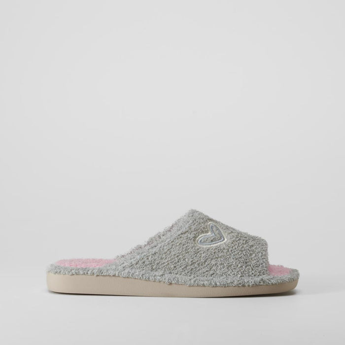 Zapatilla de casa abierta gris con corazΓ³n COMFEET