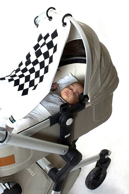 Kurtis Pram and Stroller Curtain