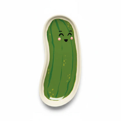 Pickle shaped tray