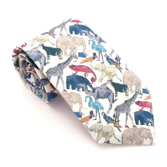 Queue For the Zoo Tie